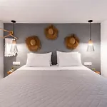 Haka * Mykonos Town